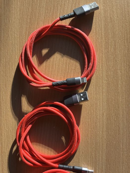 Cabluri de date iPhone