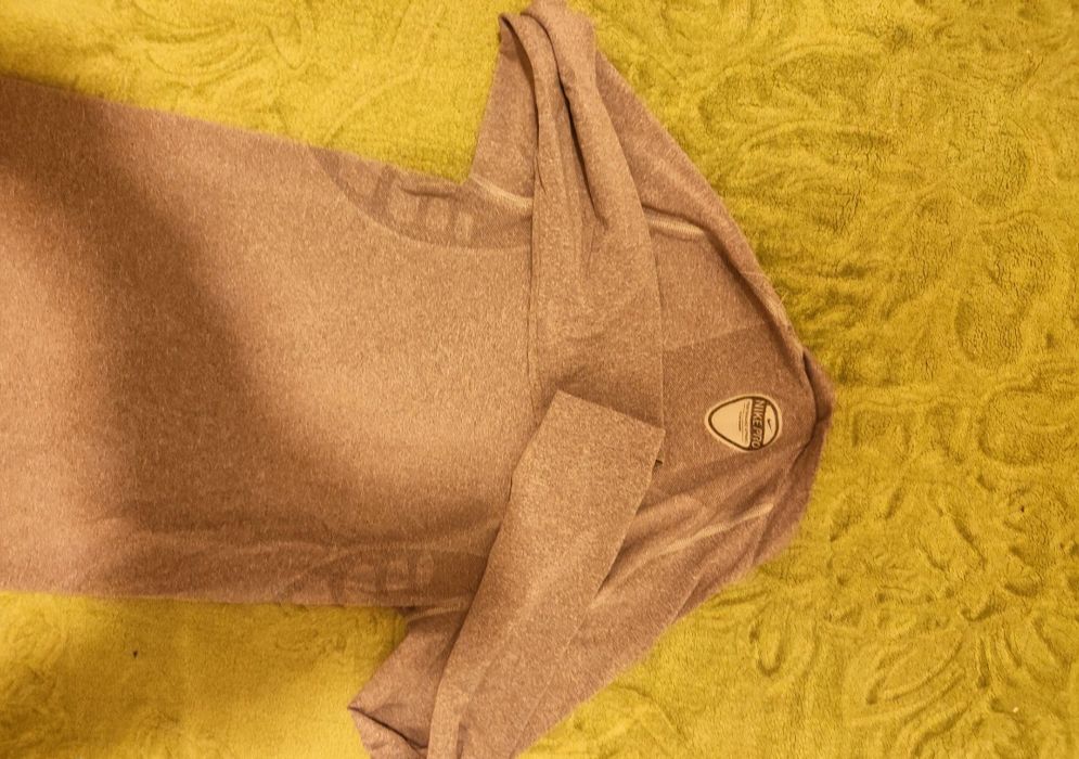 Tricou Nike pentru salaM