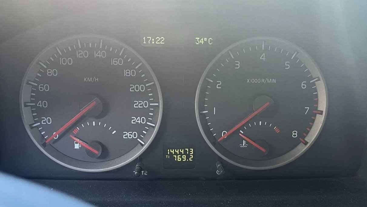 Volvo V50 2.5 T5