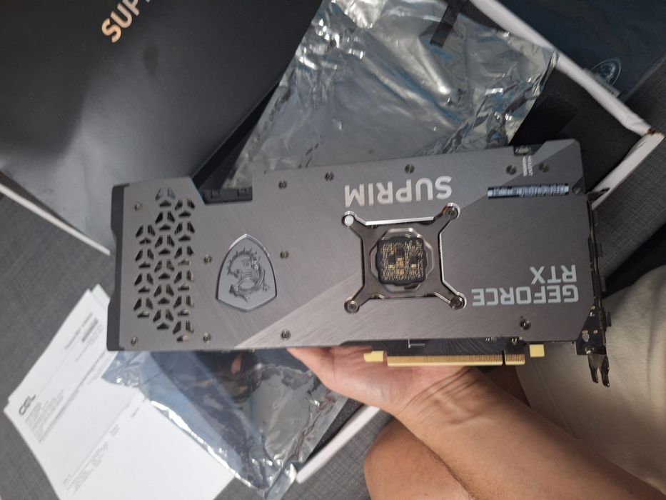 Placa video MSI RTX 3070 Suprim X
