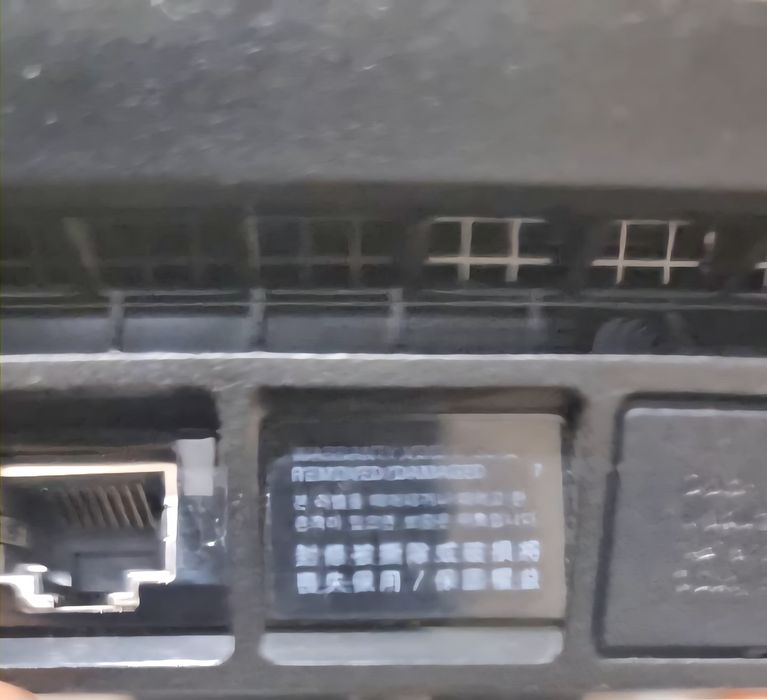 Продаётся PS 4 SLIM  1TB