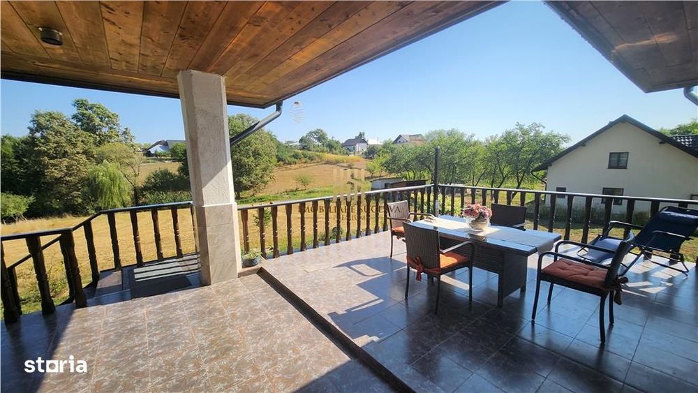 Poveste de Toamna! Casa in Poieni Solca! De Vanzare!