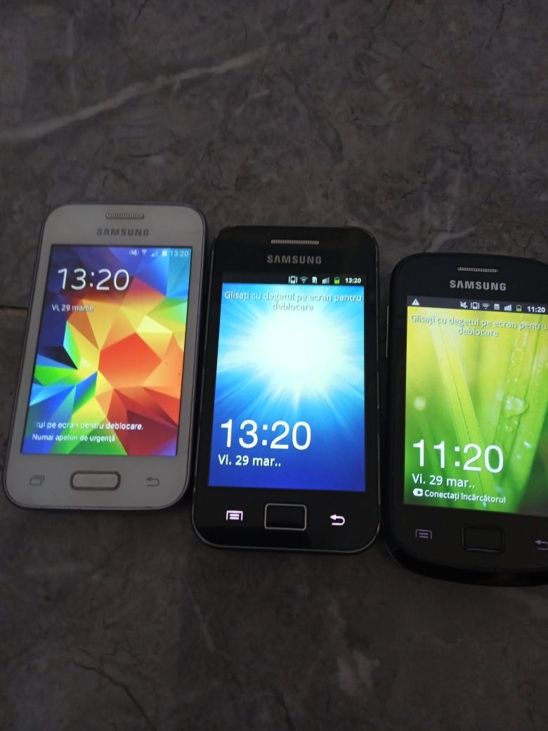 Vind Samsung model mai vechi dar  functionale