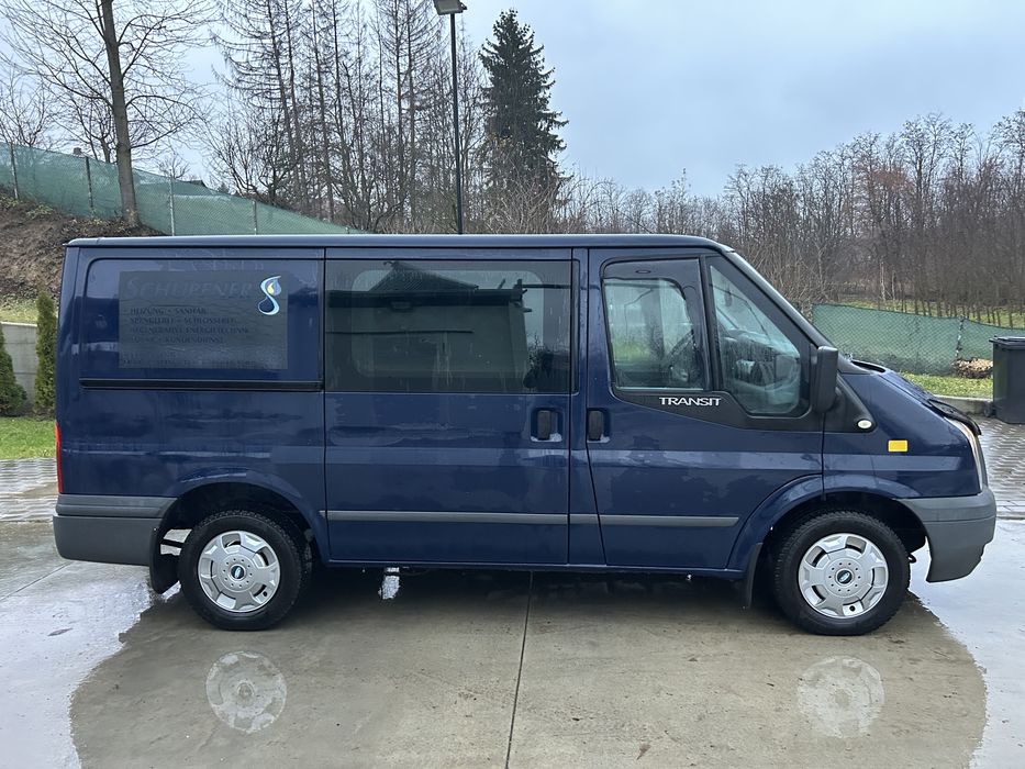 Ford Transit 2010