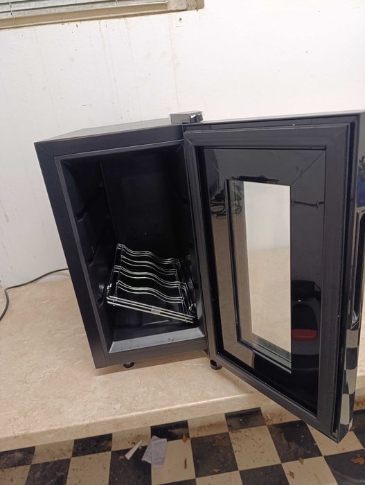 Bellevin 8 Uno винотека