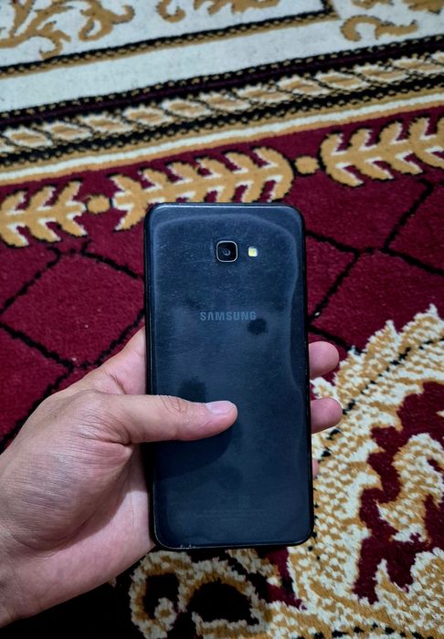 Samsung Galaxy J4+