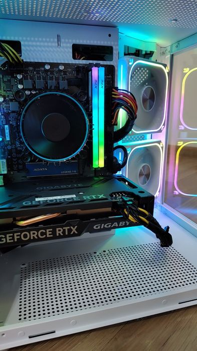 Pc gaming nou Rtx 4060/Core i5 14400F/16gb ram Gta V Fortnite Cs