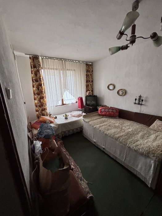 Двуетажна вила село Йорданово