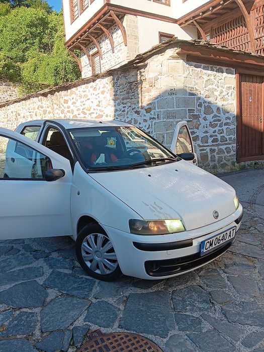 Продава се !Всичко платено !Автомобила се кара всеки ден !