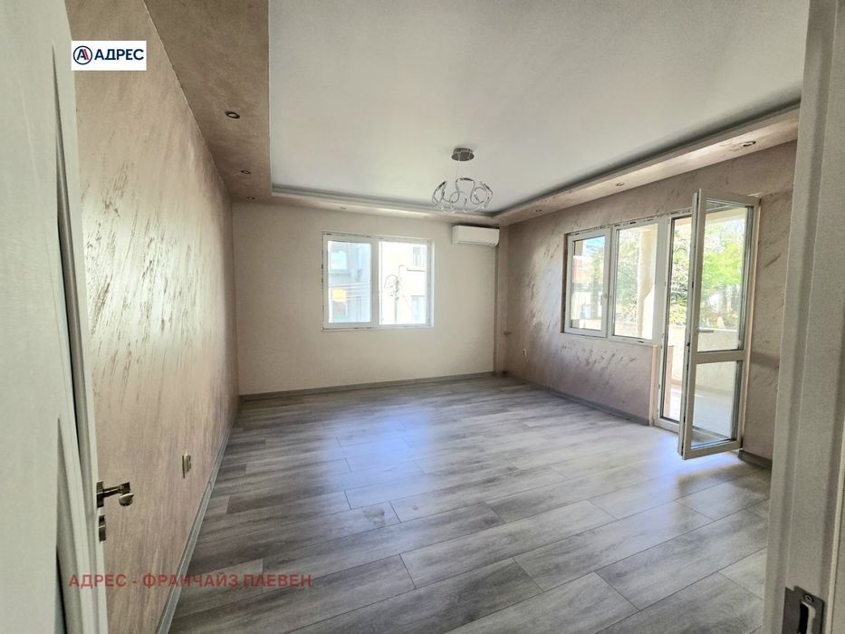 Многостаен в Плевен-Идеален център площ 125 цена 260000