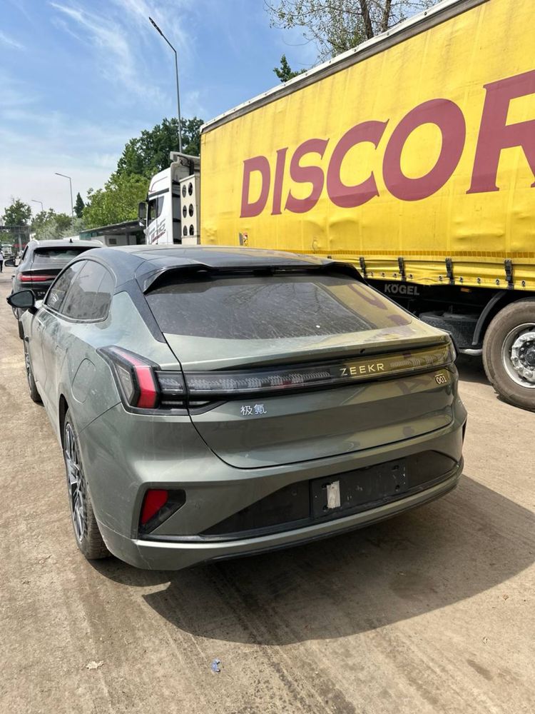 Zeekr 001 Z-Sport 2024 Restayl Full Toza Dop