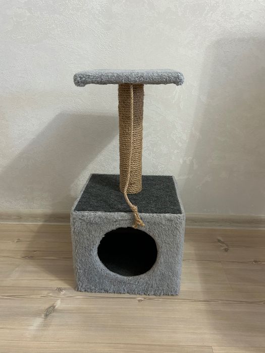Домик для кошек и котят