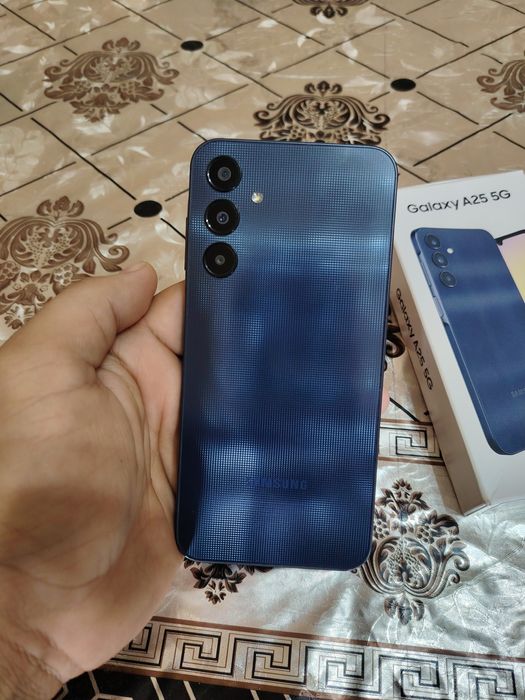 Samsung A 25  6/128 Gb