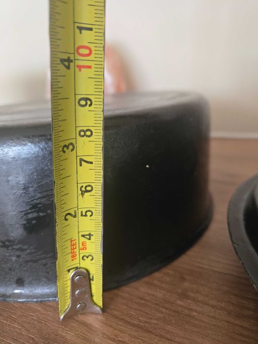 Чугунени тенджери 2бр.