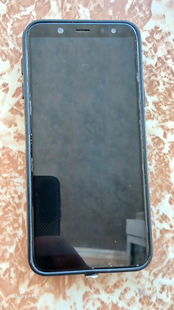 Samsung J6 sotiladi
