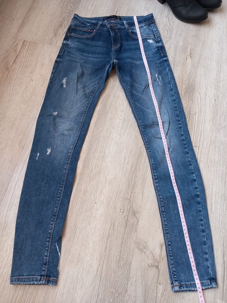 2 perechi blugi Zara și Pull&Bear, masura 36