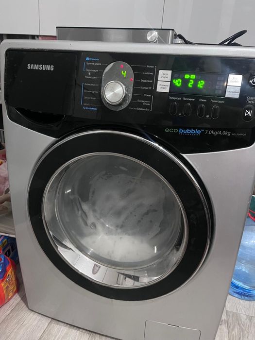 Продам стиральную машину