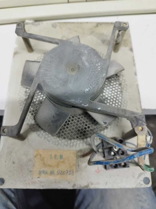 Ventilator baie vitange