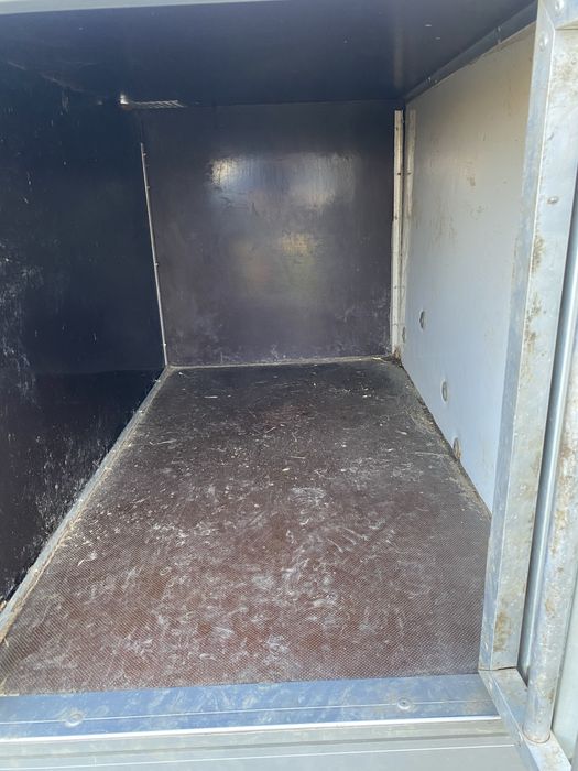 Remorca transport caini