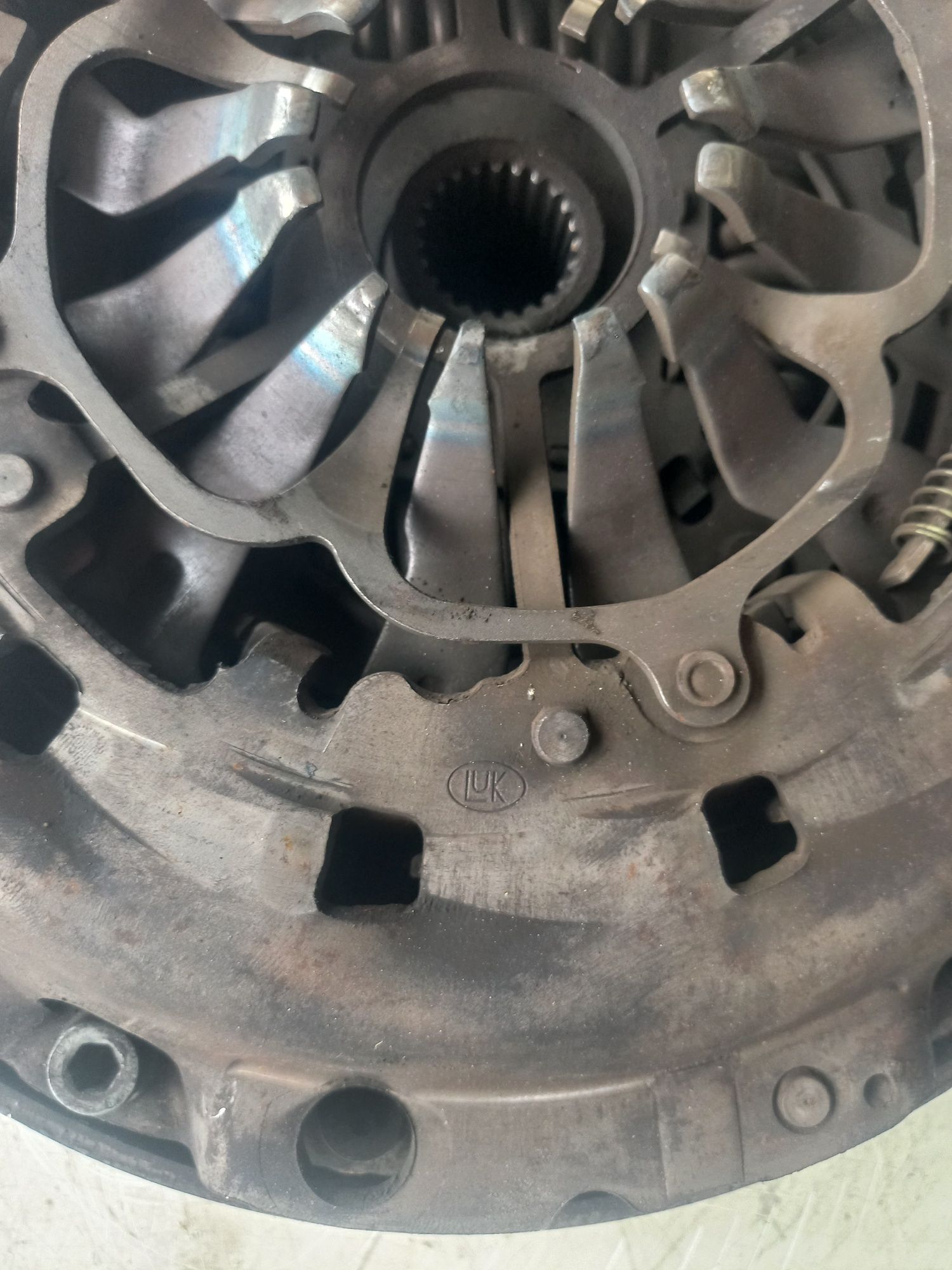 Демпферен маховик Audi A4 B7 2.0tdi