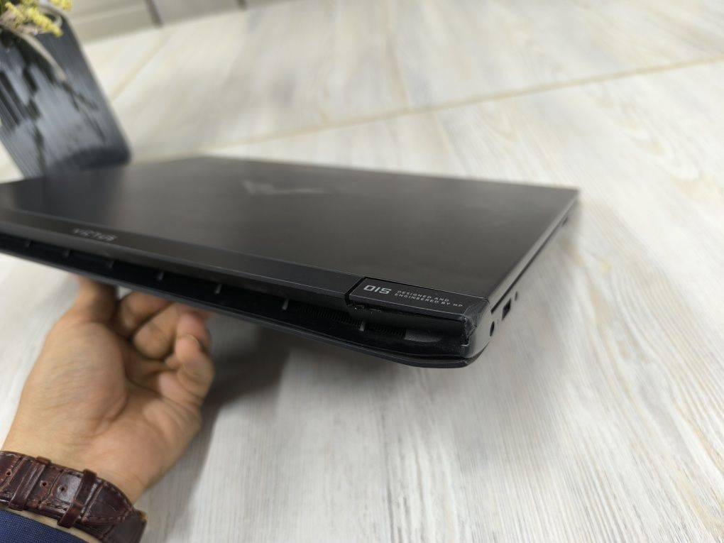 Ноутбук HP VICTUS 8/512/i5 12 gen