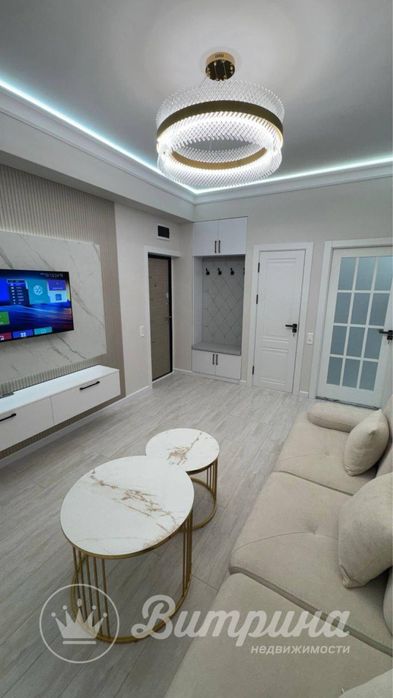 Продаётся 2-комнатная квартира на Юнусабаде, ЖК Хонсарой