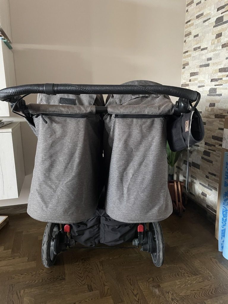 Количка за близнаци Mountain Buggy Duet