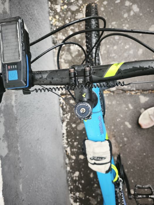 Vând bicicleta Cube Aim SLntour 27.5