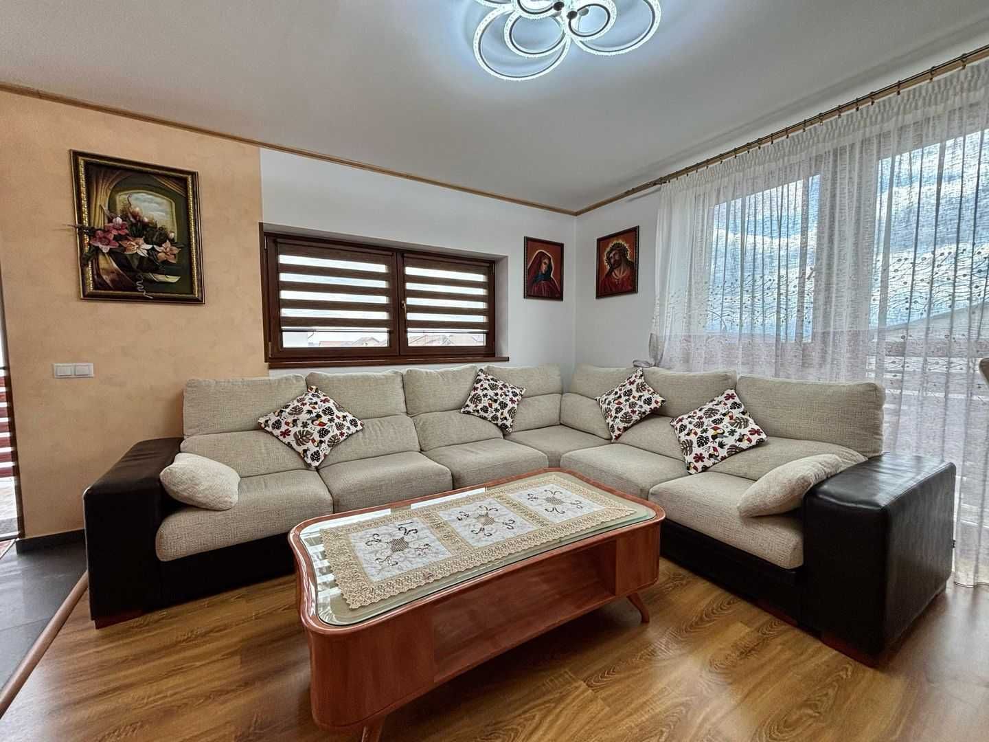 Casa 5 camere cu curte mare - Cartierul Arhitectilor