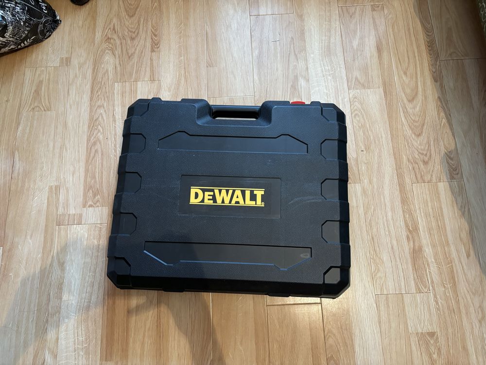 Dewalt набор