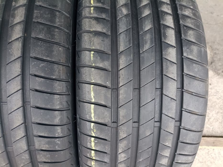 2 anvelope de vara Bridgestone 255/40 R21 dot 1822