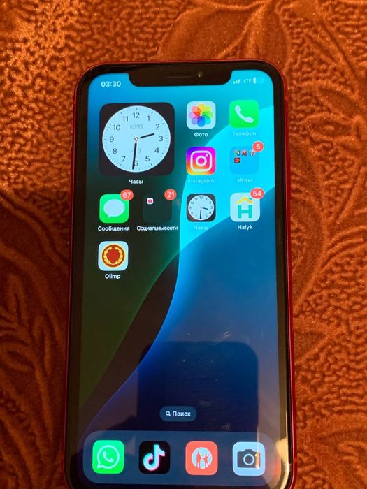 Продам айфон хр в отличной состояний