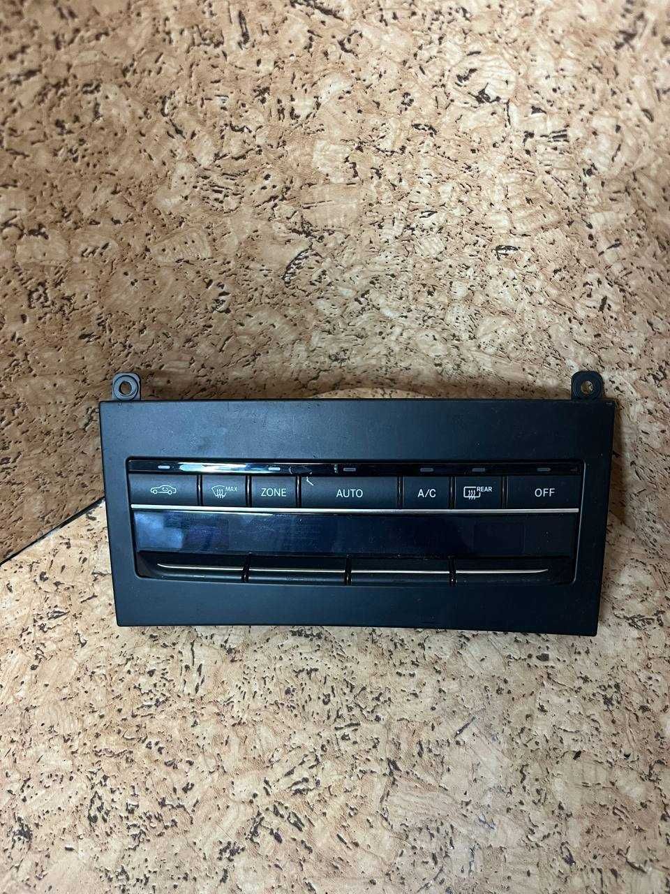Panou Control Climatizare Mercedes W212 W207 – A2129006527