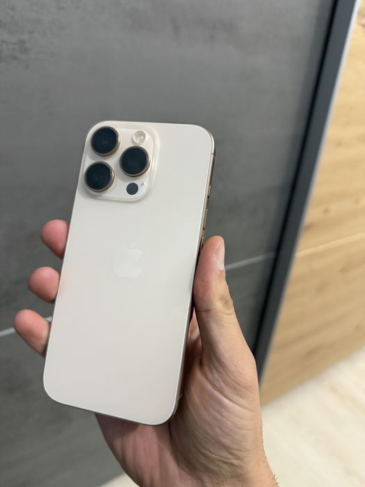 Iphone 16 Pro Desert Titanium