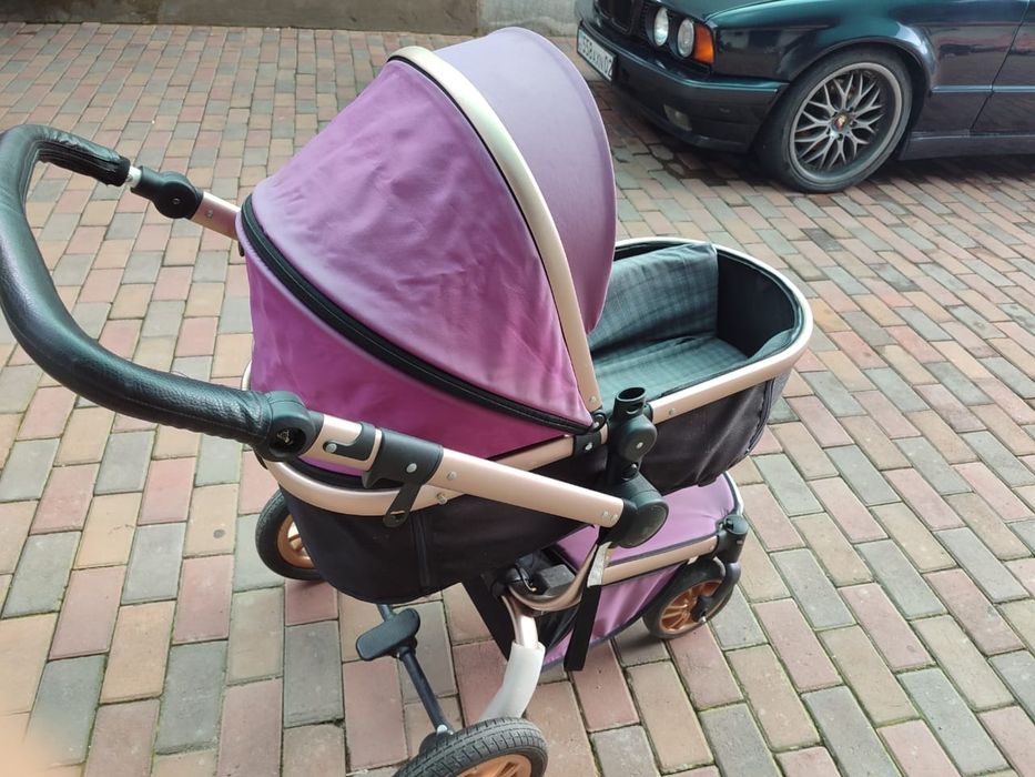 Продам детскую коляску