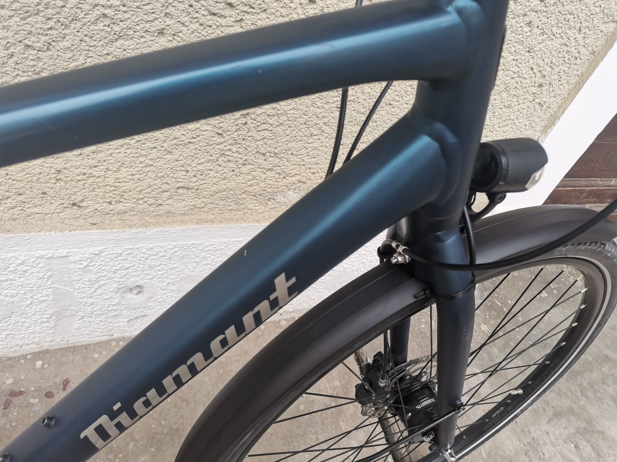 Citybike/trekking Diamant 247 pe curea