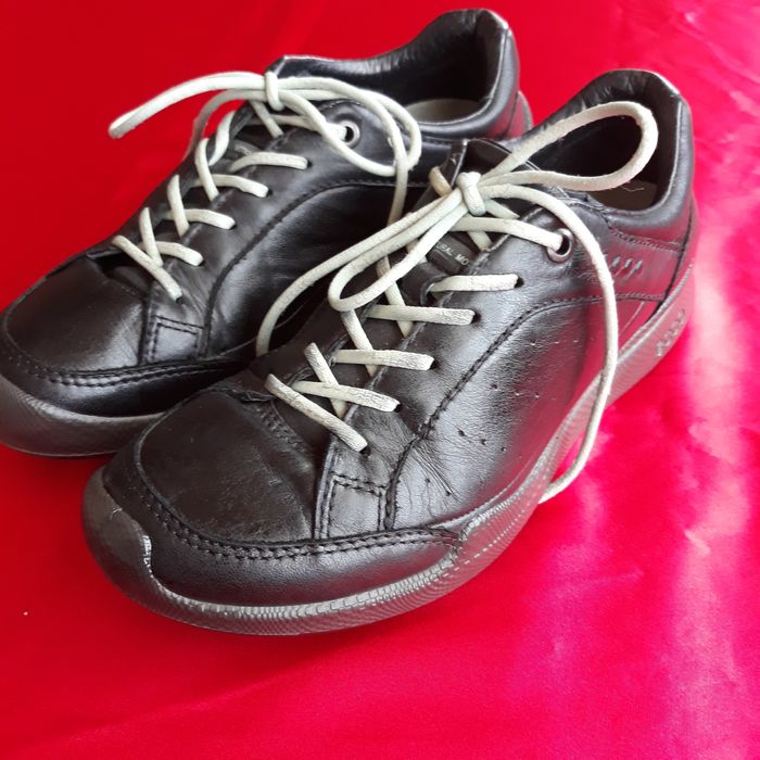 Дамски спортни обувки Ecco