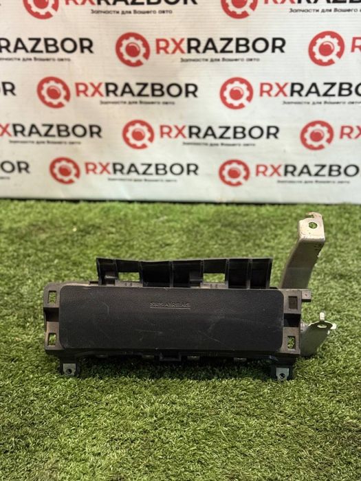 Подколенный АйрБаг на Лексус НКС / Lexus NX