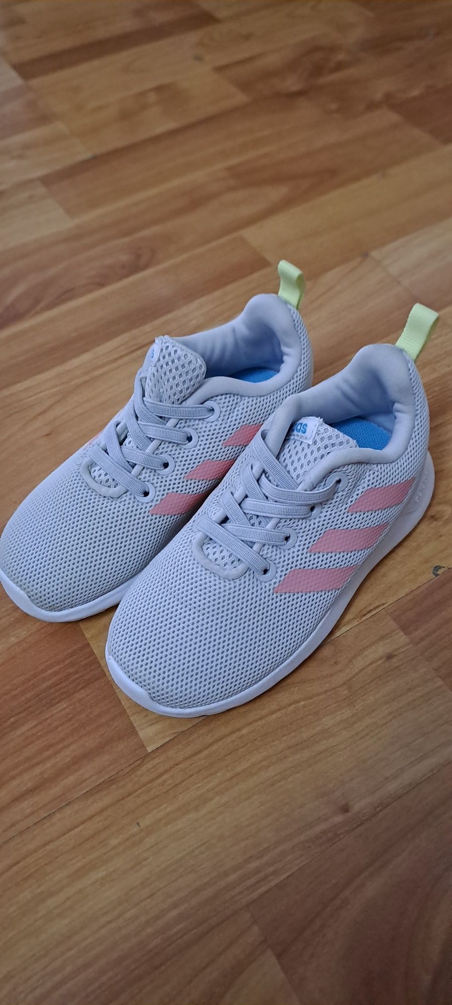 Adidasi Adidas nr25