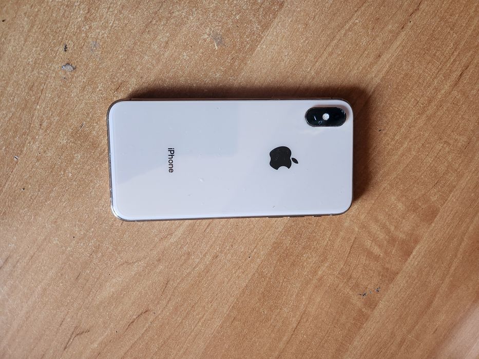 IPhone xs идеал 64гб