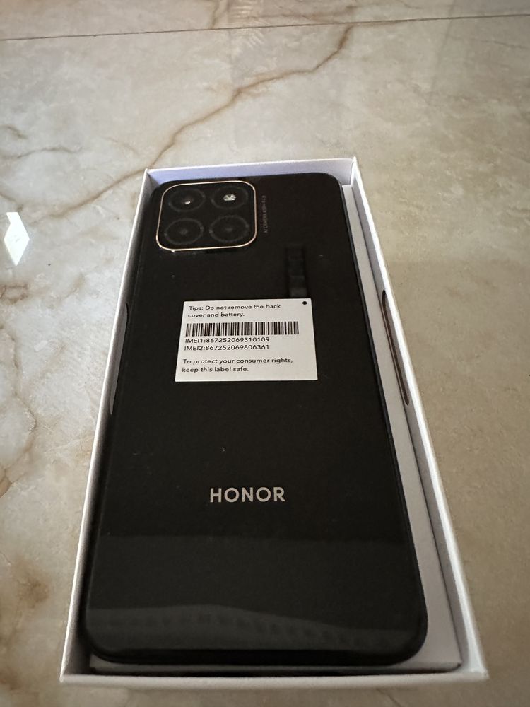 Telefon HONOR X6 NOU!