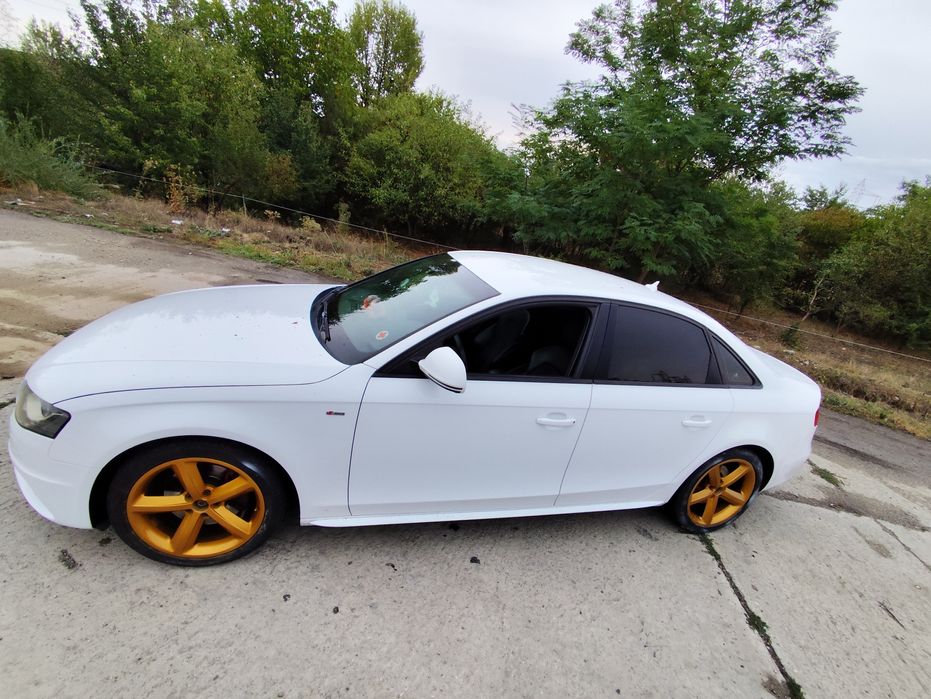 Vind audi a 4 b8 sau schimb