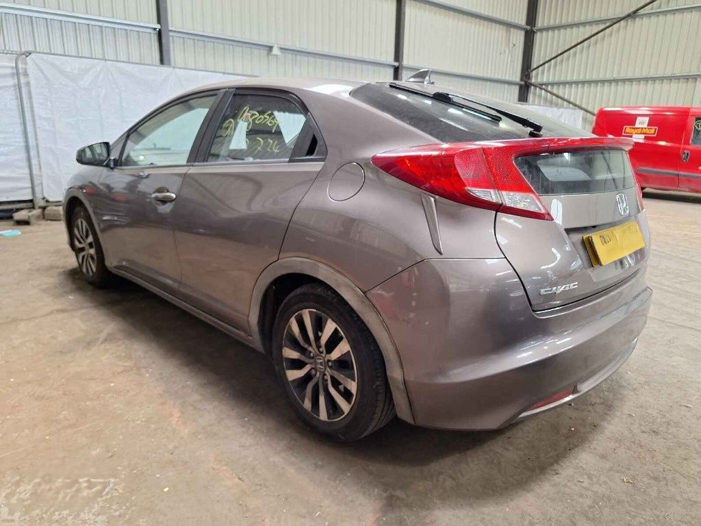 Usa stanga spate Honda Civic 2013 HATCHBACK 1.6 I-DTEC