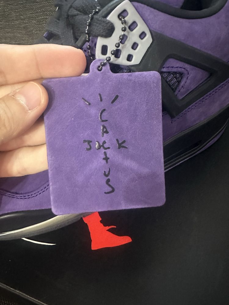 Air Jordan 4 Retro Travis Scott Purple