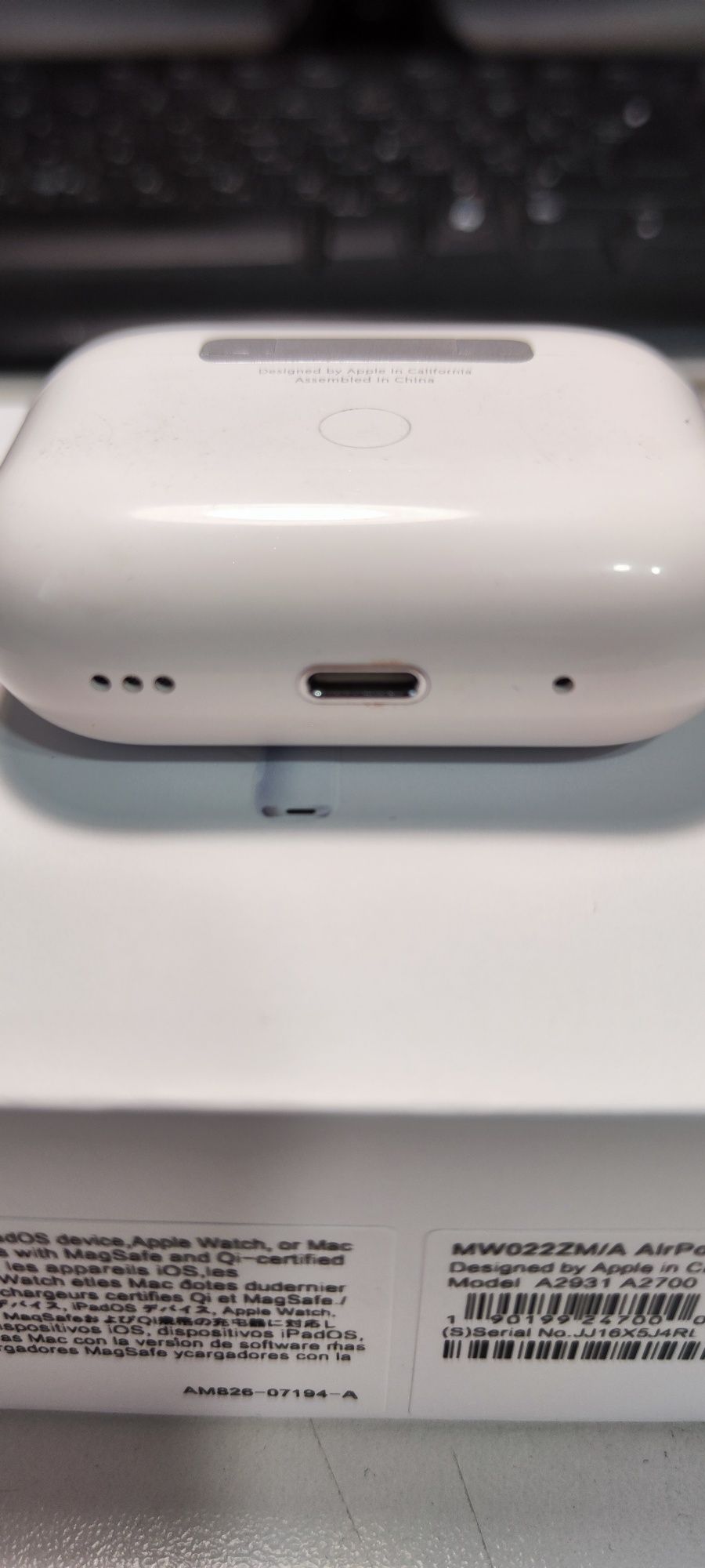 Продавам слушалки air pods 2 pro