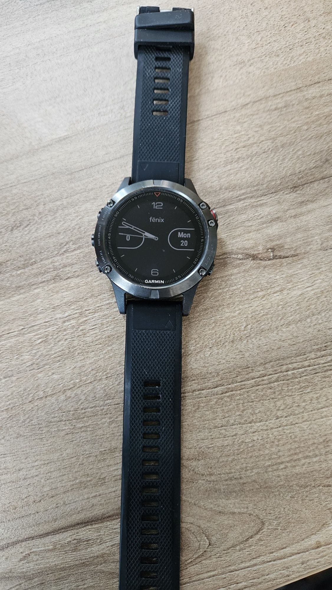 Ceas Garmin Fenix 5