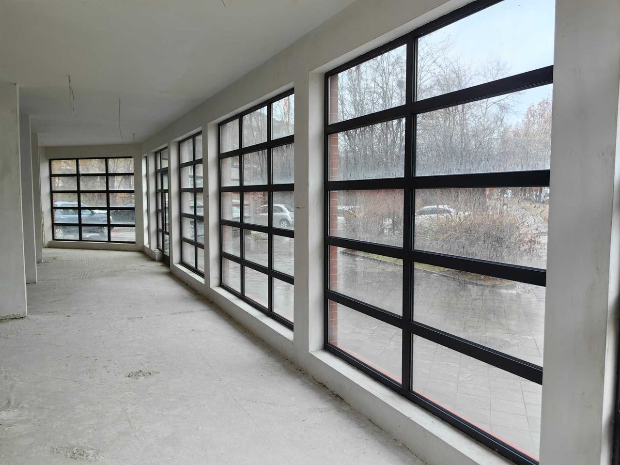 Дава се под наем Офис в Пловдив, Христо Смирненски - 1237 кв.м за 8619 € - Снимка #9