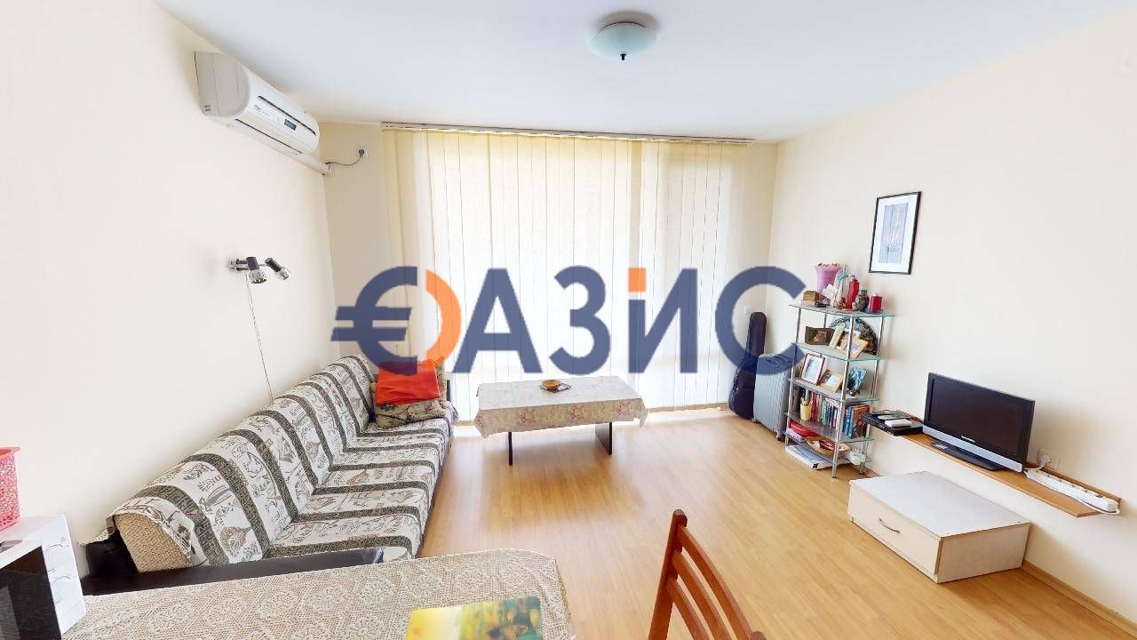 Продава се Двустаен апартамент в Свети Влас - 68 кв.м за 1015 €/кв.м - Снимка #2