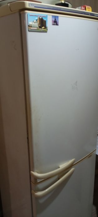 Продам холодильник в рабочем хорошем состоянии