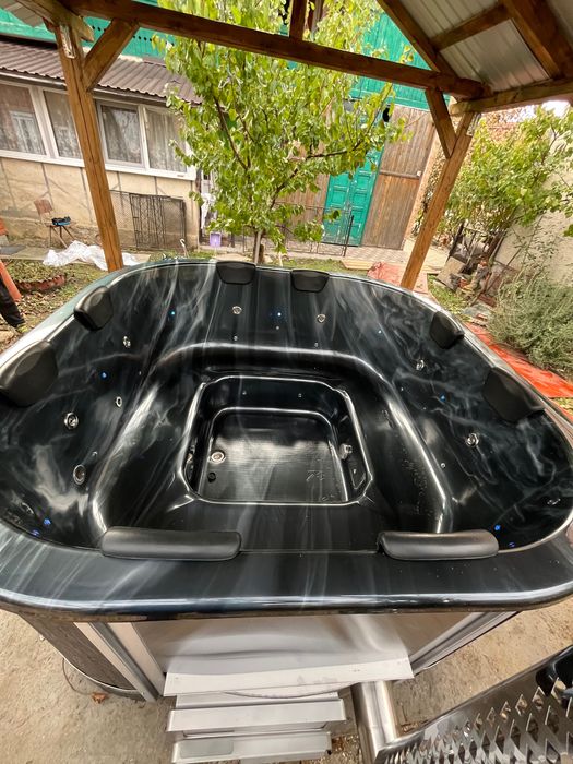 Ciubar Patrat jacuzii